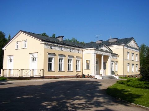 Plik:Palac ksiezywor 1.jpg
