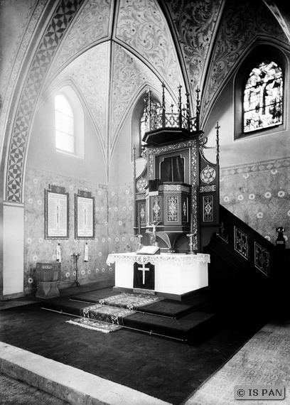 Plik:Kosciol pisanica 4.jpg