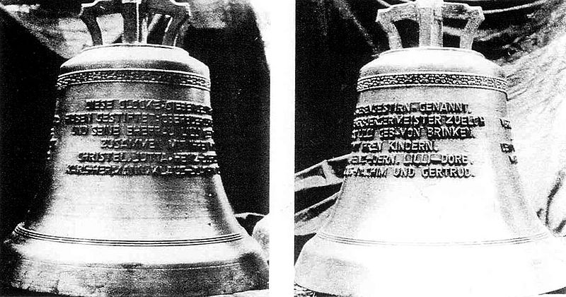 Plik:Kuranty ratusz olsztyn.jpg