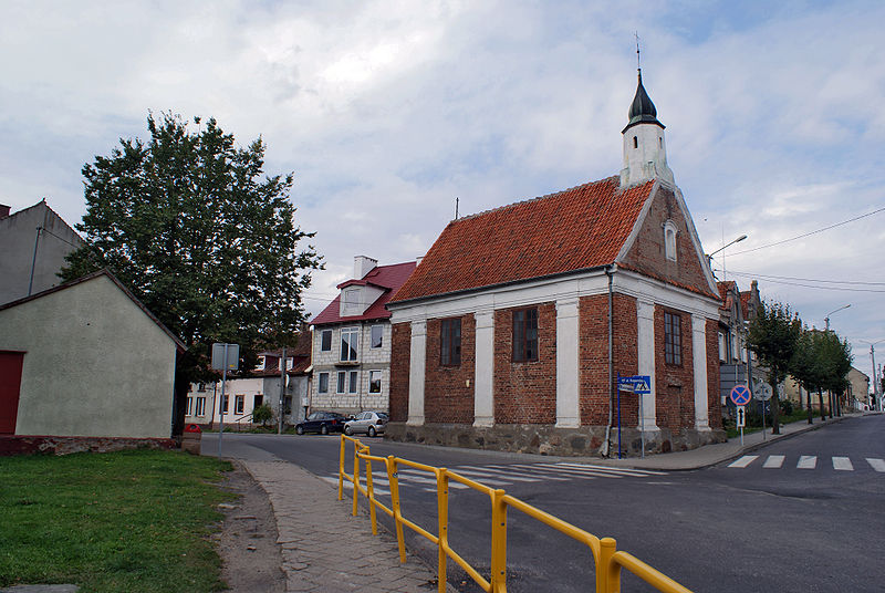 Plik:Kaplica krzyza jeziorany 1a.jpg