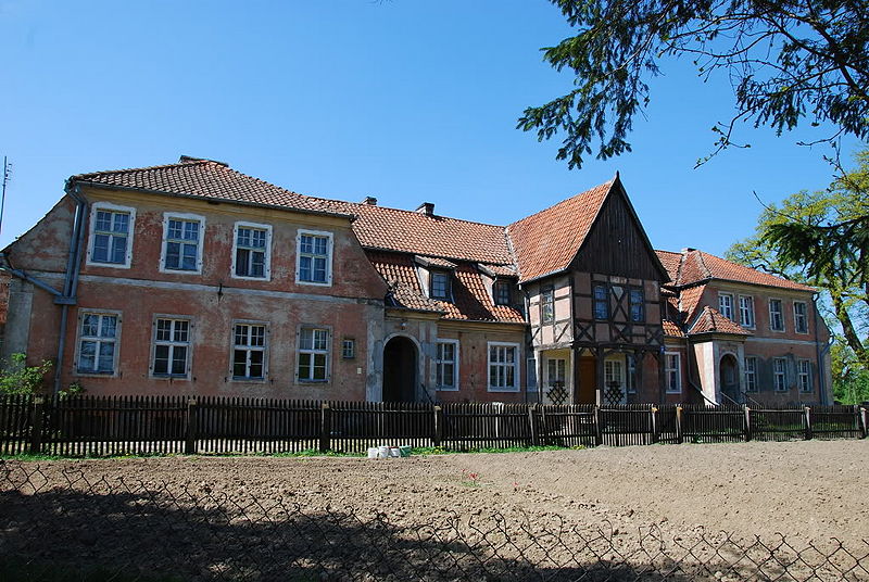 Plik:Palac markowo 5.jpg