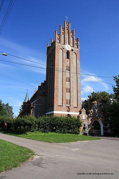 Plik:Kosciol katarzyna ploskinia 1.jpg