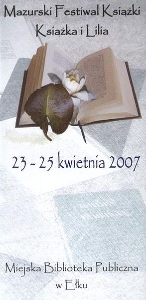 Plik:Ksiazka i liliai.jpg