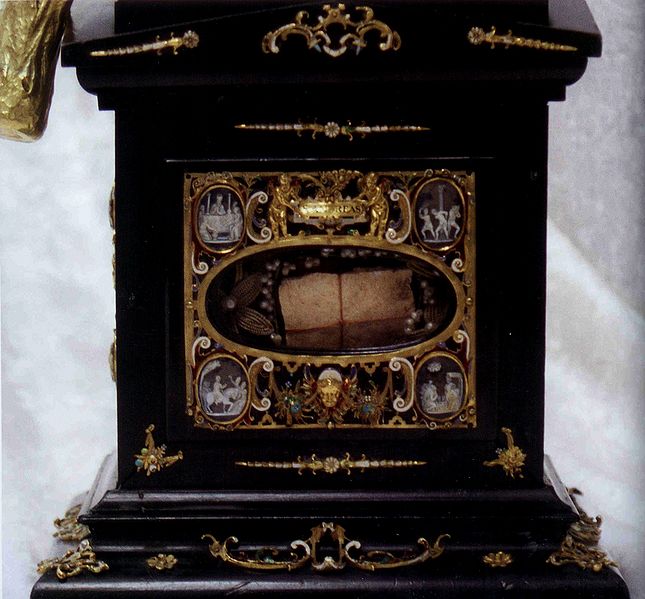 Plik:Relikwiarz andrzeja frombork 2.jpg