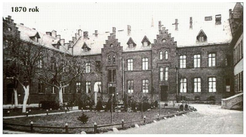 Plik:Szpital mariacki olsztyn 6.jpg
