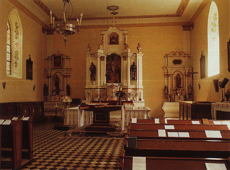 Plik:Kosciol apostolow runowo 2.jpg