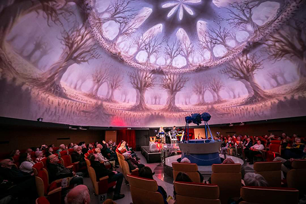 Plik:2024 opera drzew.jpg