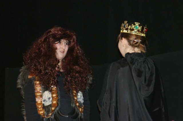 Plik:Fraszka.2009.33.jpg