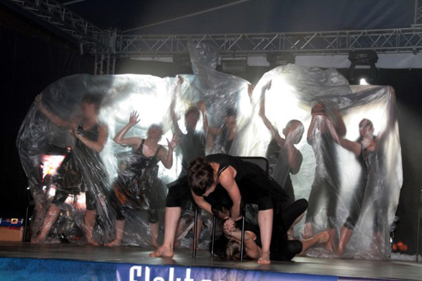 Plik:Pryzmat2011.jpg