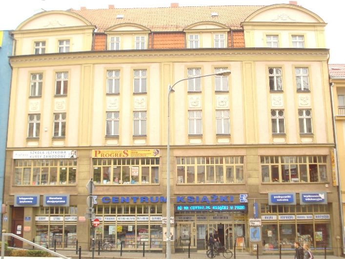 Plik:Dom ks.jpg