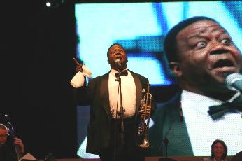 Plik:Troy SATCHMO ANDERSON.jpg