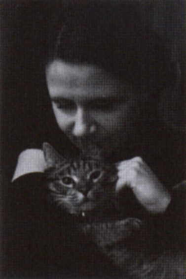 Plik:Jurkowska edyta portret.jpg