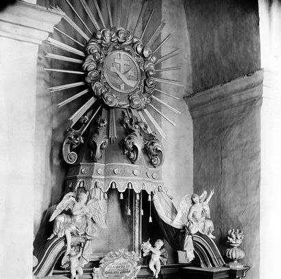 Plik:Oltarz franciszka kosciol andrzeja barczewo 2.jpg
