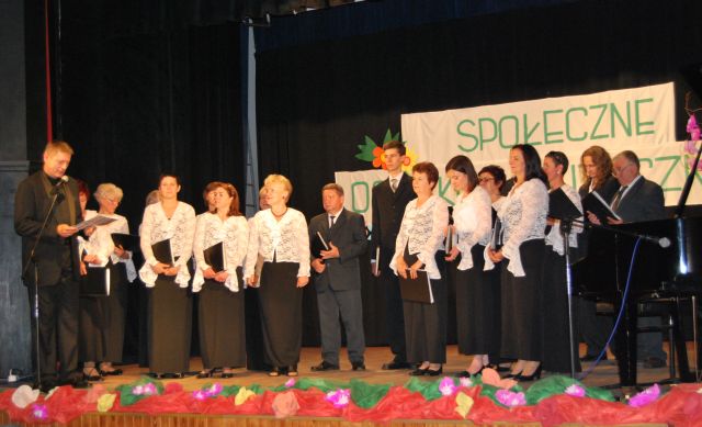 Plik:Piski chor2.jpg