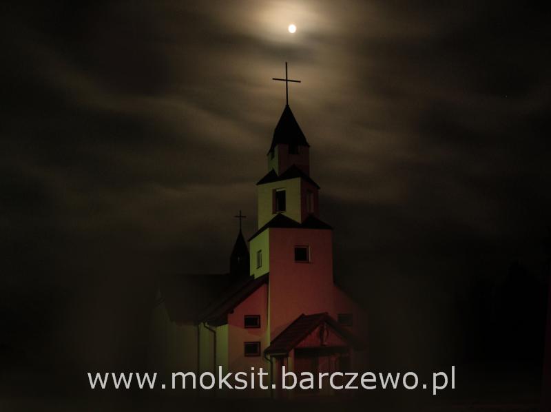 Plik:AnnaWojszel.Otulonynoca2010Barczewo.jpg