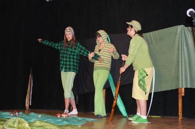 Plik:Fraszka.2010.33.jpg