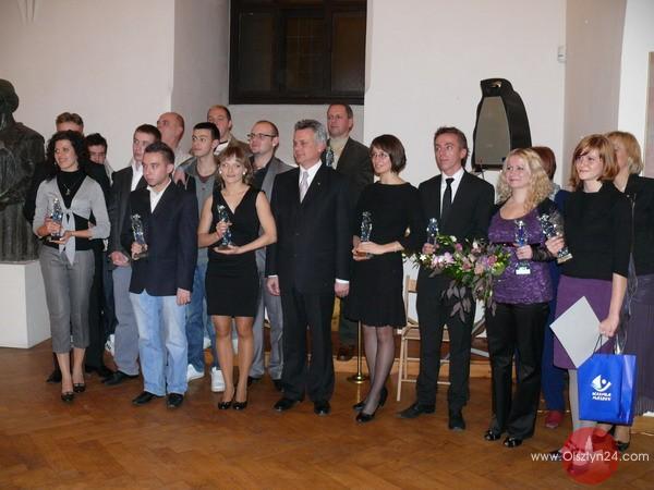 Plik:Talent2.jpg