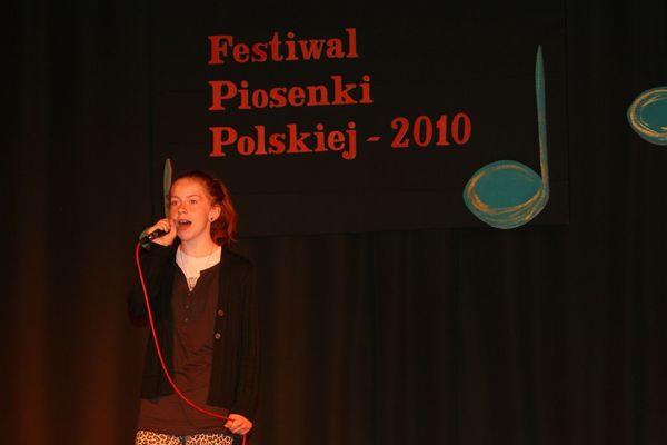 Plik:FestPolPiosDz.2010.2.jpg